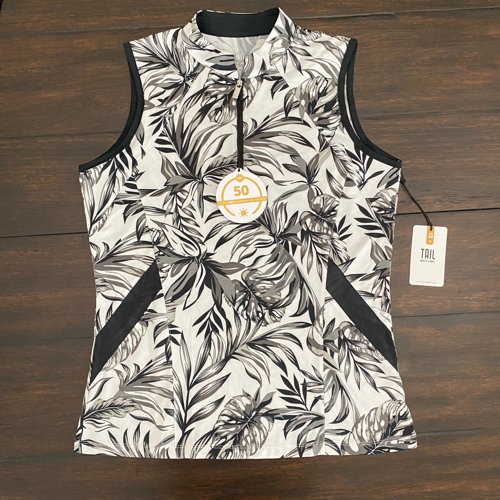 Tail Sleeveless Golf Shirt